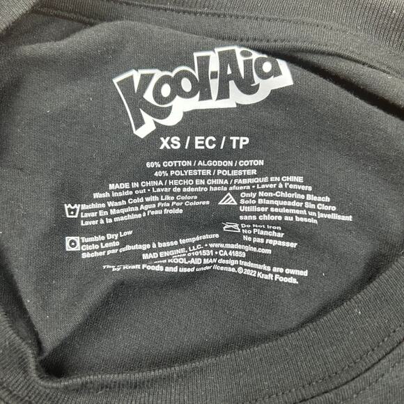 Women's Kool-Aid Oversized Short Sleeve Graphic Black T-Shirt - Size XS - NWT - Picture 3 of 8